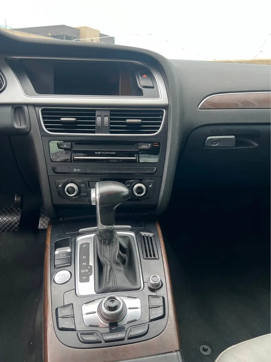 2016 Audi B8 A4 - Image 10 of 17
