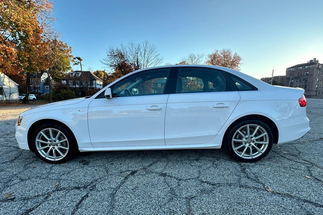 2016 Audi B8 A4 - Image 12 of 31