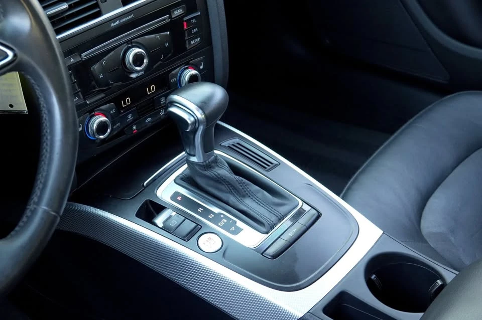 2016 Audi B9 A4 - Image 9 of 20