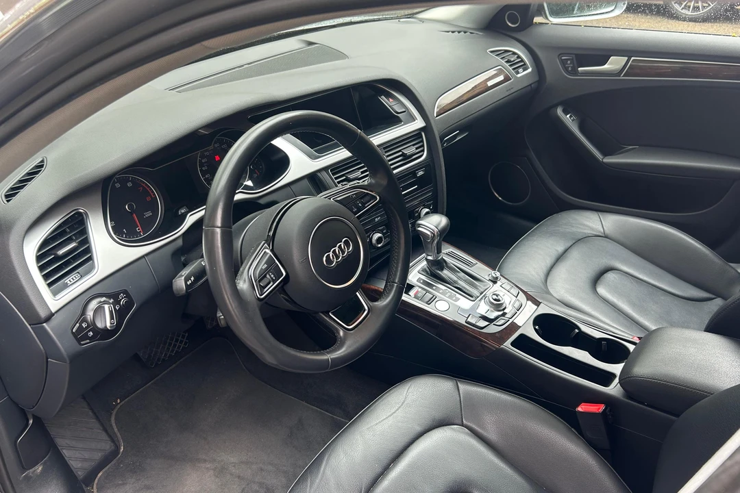 2016 Audi B8 A4 - Image 23 of 31