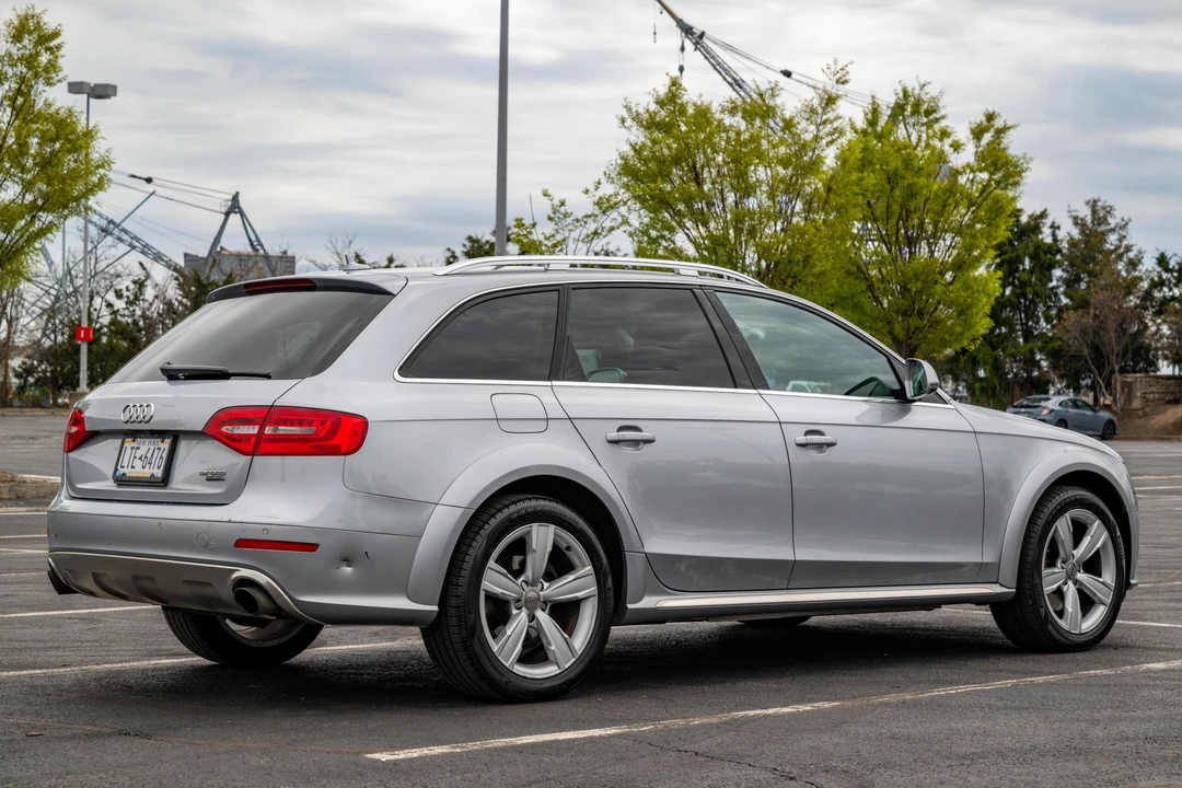 2016 Audi B8 A4 - Image 4 of 31