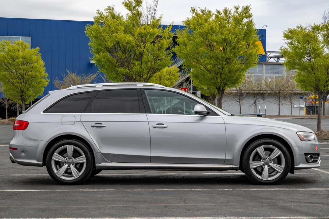 2016 Audi B8 A4 - Image 7 of 31