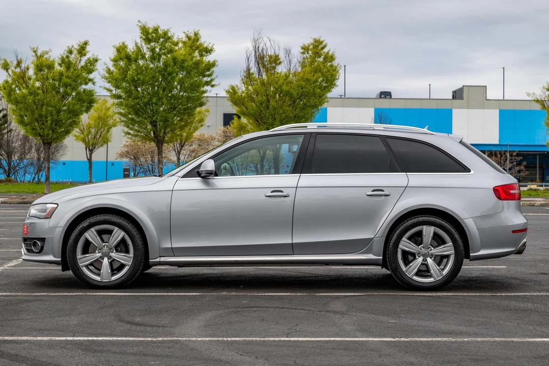 2016 Audi B8 A4 - Image 3 of 31