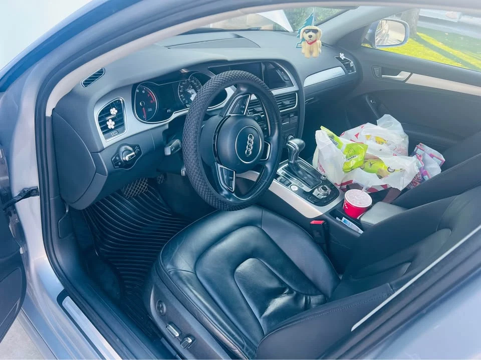 2016 Audi A4 - Image 8 of 10