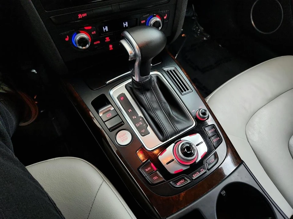 2016 Audi B8 A4 - Image 19 of 21