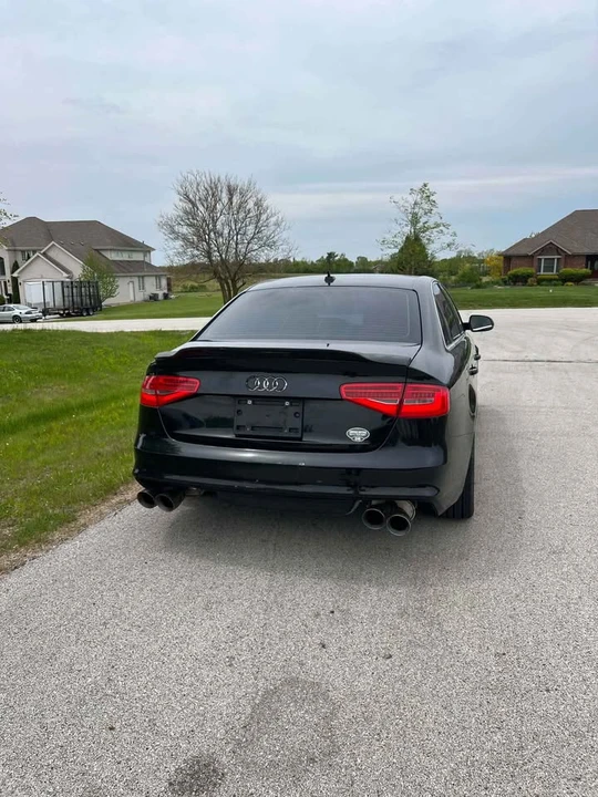 2016 Audi B9 A4 - Image 8 of 12