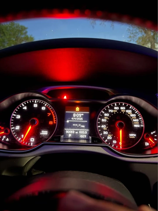 2016 Audi B9 A4 - Image 8 of 8