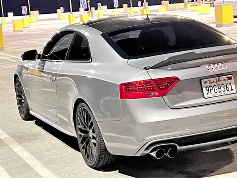 2016 Audi A5 2.0T Quattro Premium Coupe 2D
