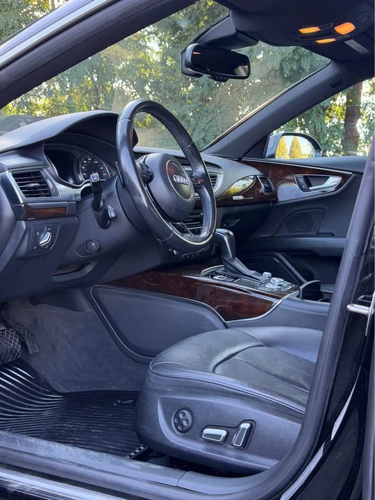 2016 Audi C7 A7 - Image 11 of 19