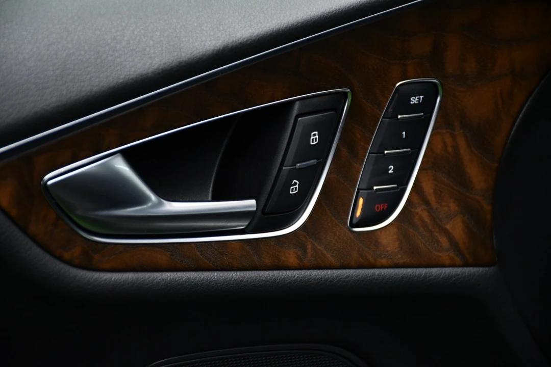 2016 Audi C7 A7 - Image 15 of 21