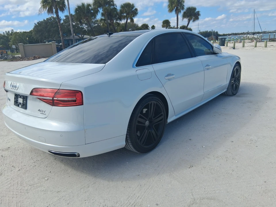 2016 Audi D4 A8 - Image 9 of 21