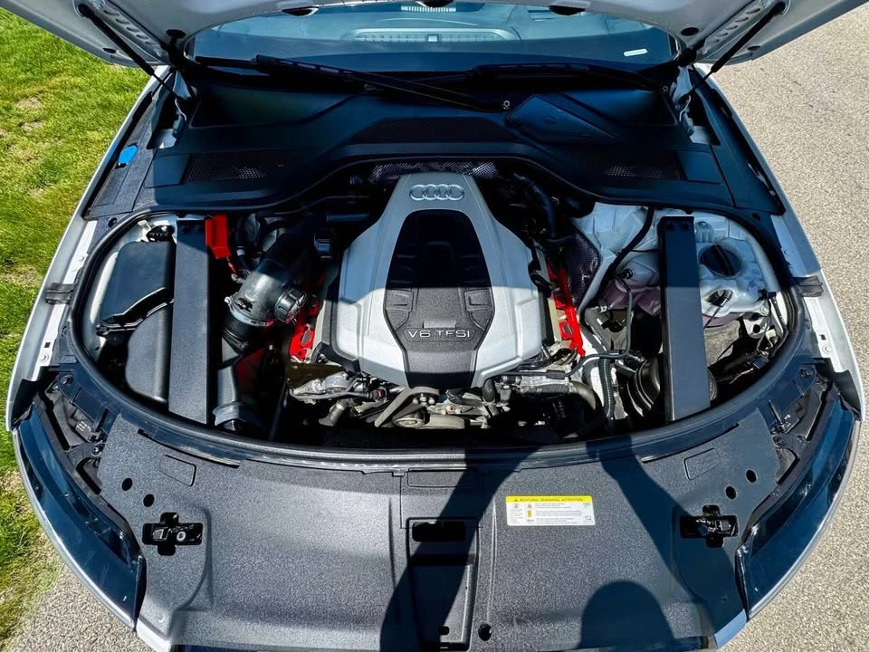 2016 Audi D4 A8 - Image 10 of 19
