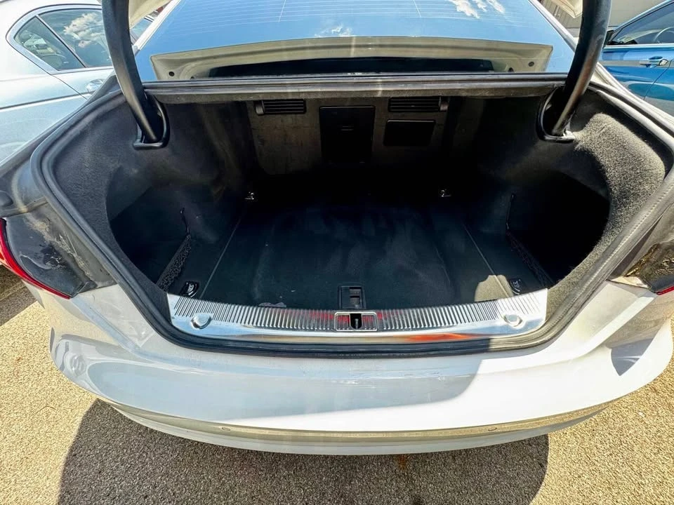 2016 Audi D4 A8 - Image 11 of 19