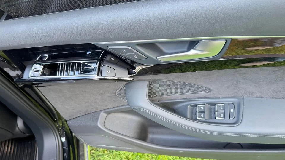 2016 Audi D4 A8 - Image 13 of 20