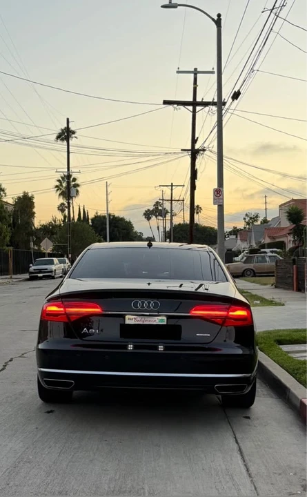 2016 Audi D4 A8 - Image 2 of 12