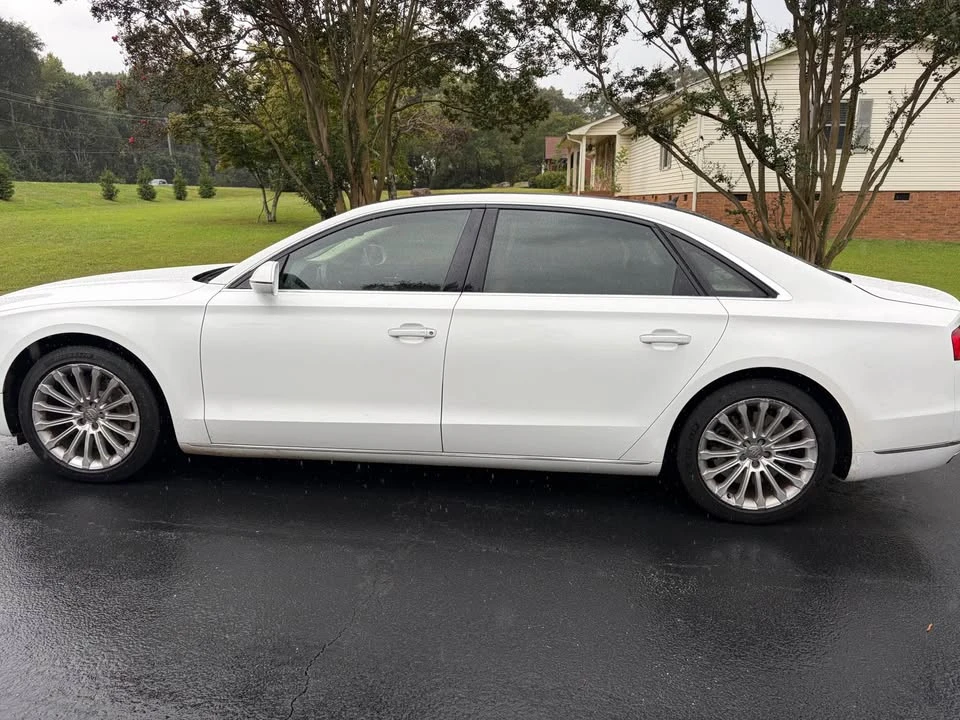 2016 Audi D4 A8 - Image 8 of 16