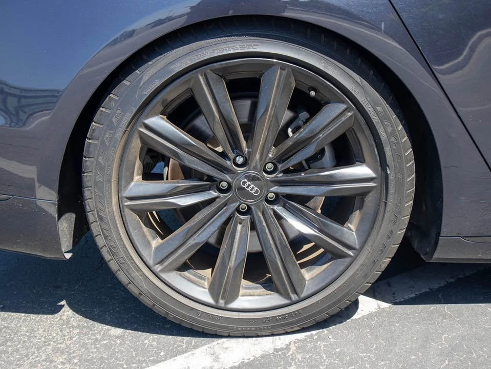 2016 Audi D4 A8 - Image 5 of 11