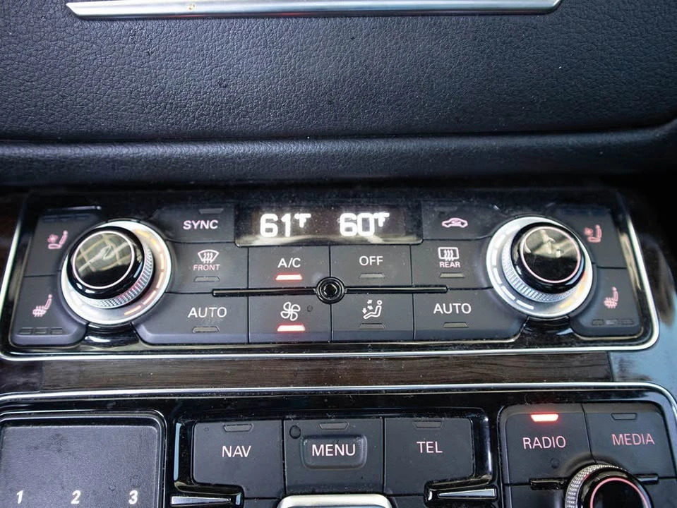 2016 Audi D4 A8 - Image 9 of 11