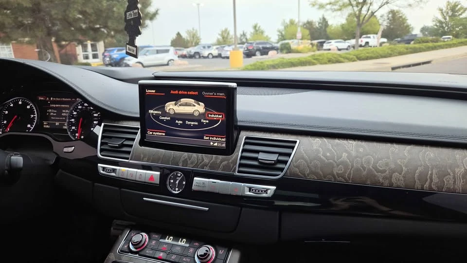 2016 Audi D4 A8 - Image 5 of 16