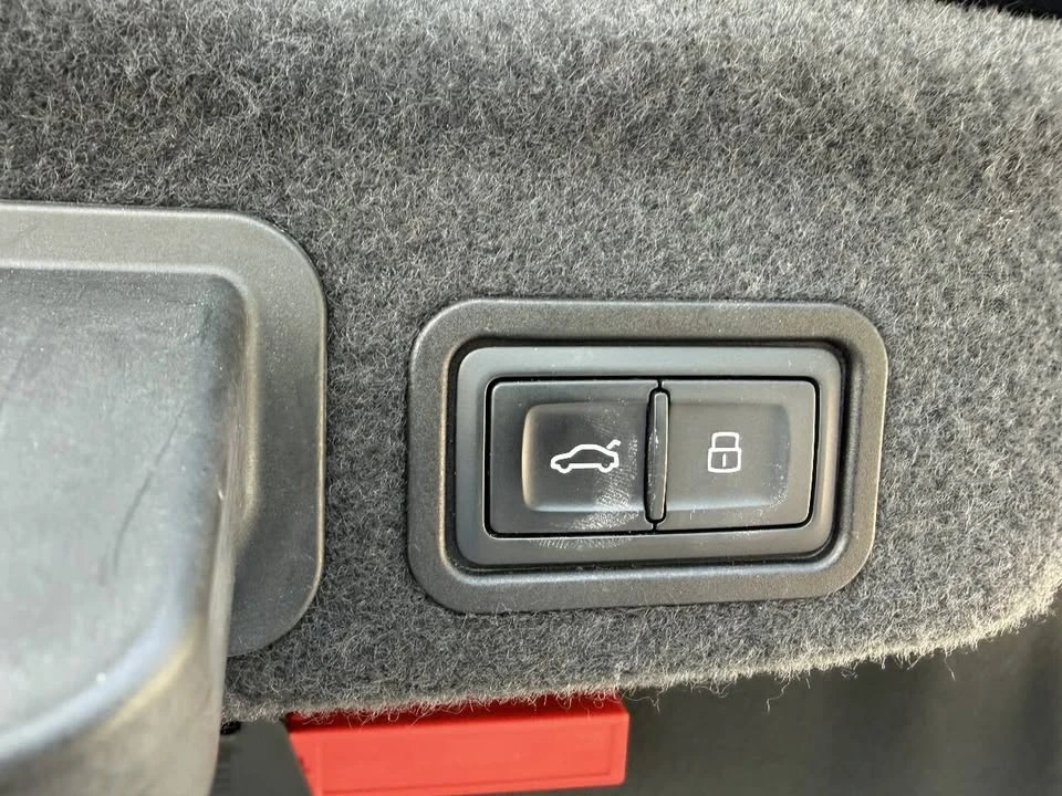 2016 Audi D4 A8 - Image 17 of 20