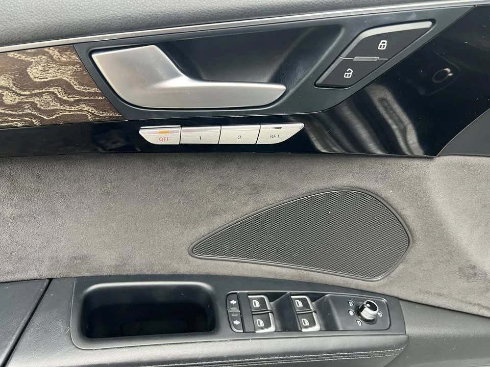 2016 Audi D4 A8 - Image 11 of 20