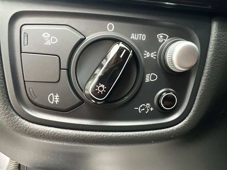 2016 Audi D4 A8 - Image 13 of 20