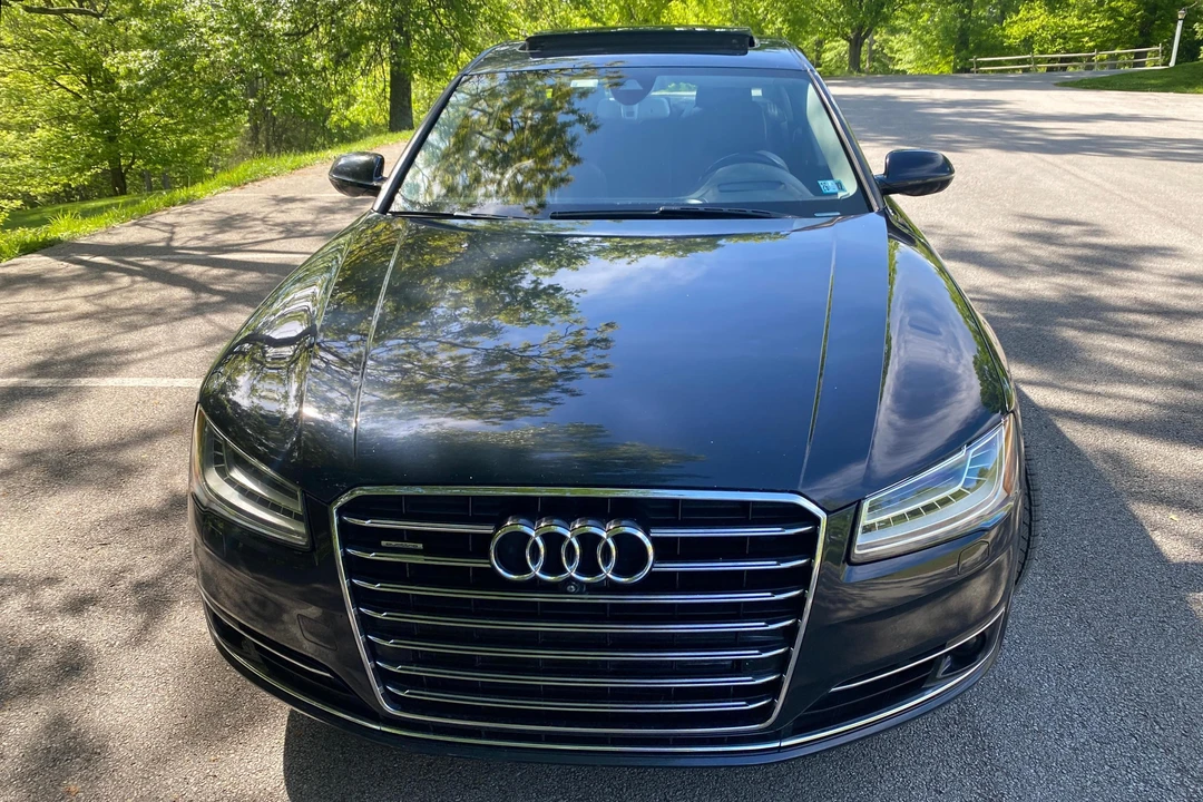 2016 Audi D4 A8 - Image 2 of 31