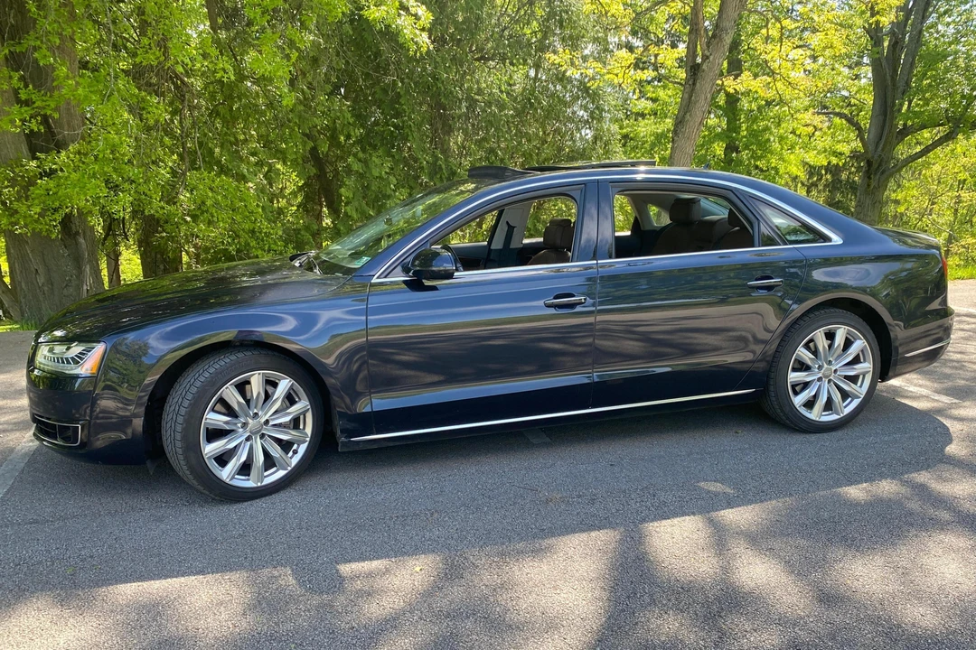 2016 Audi D4 A8 - Image 3 of 31