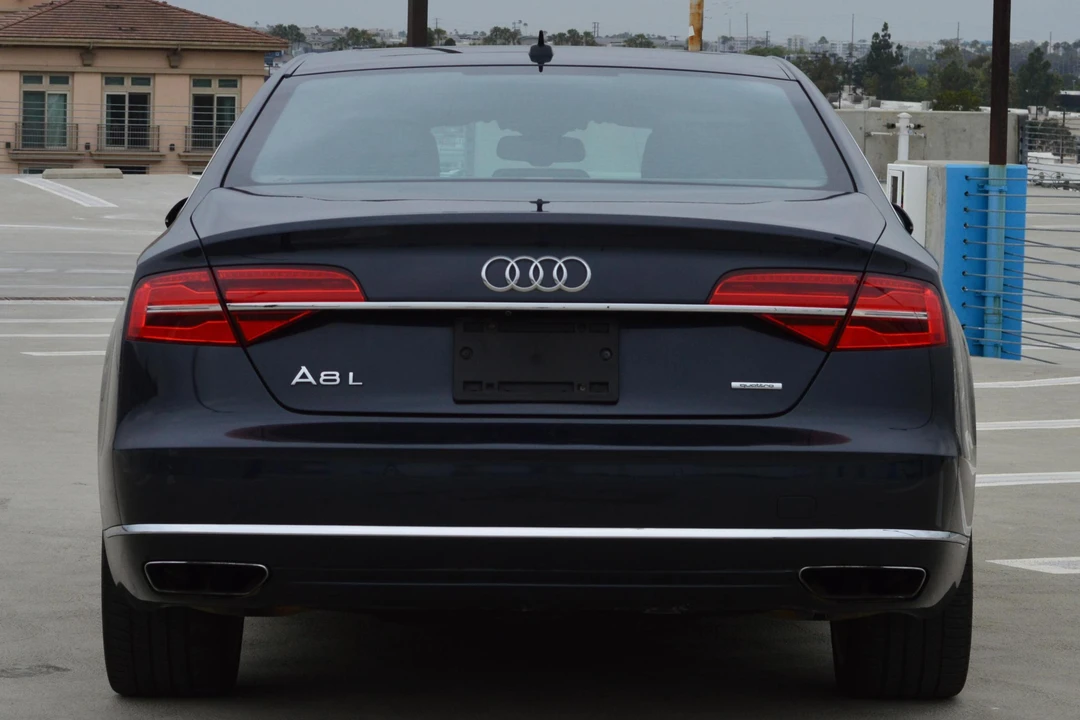 2016 Audi D4 A8 - Image 5 of 31