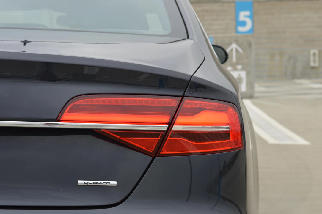 2016 Audi D4 A8 - Image 29 of 31