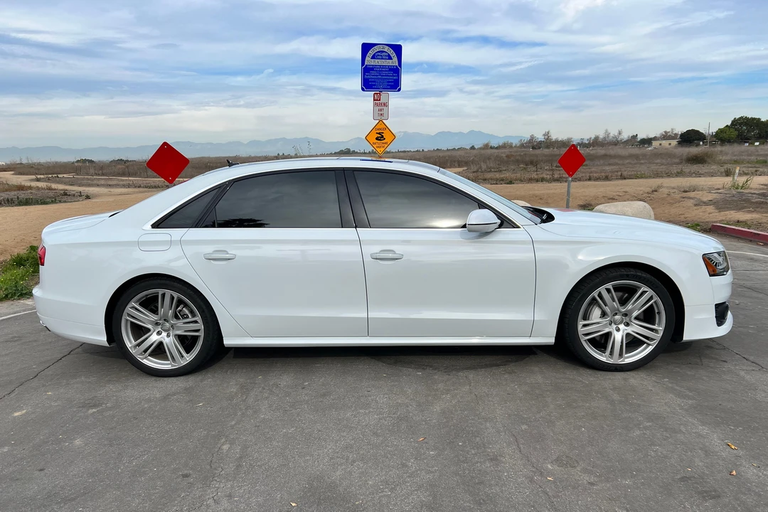 2016 Audi D4 A8 - Image 3 of 31