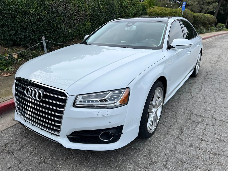 2016 Audi D4 A8 - Image 10 of 31