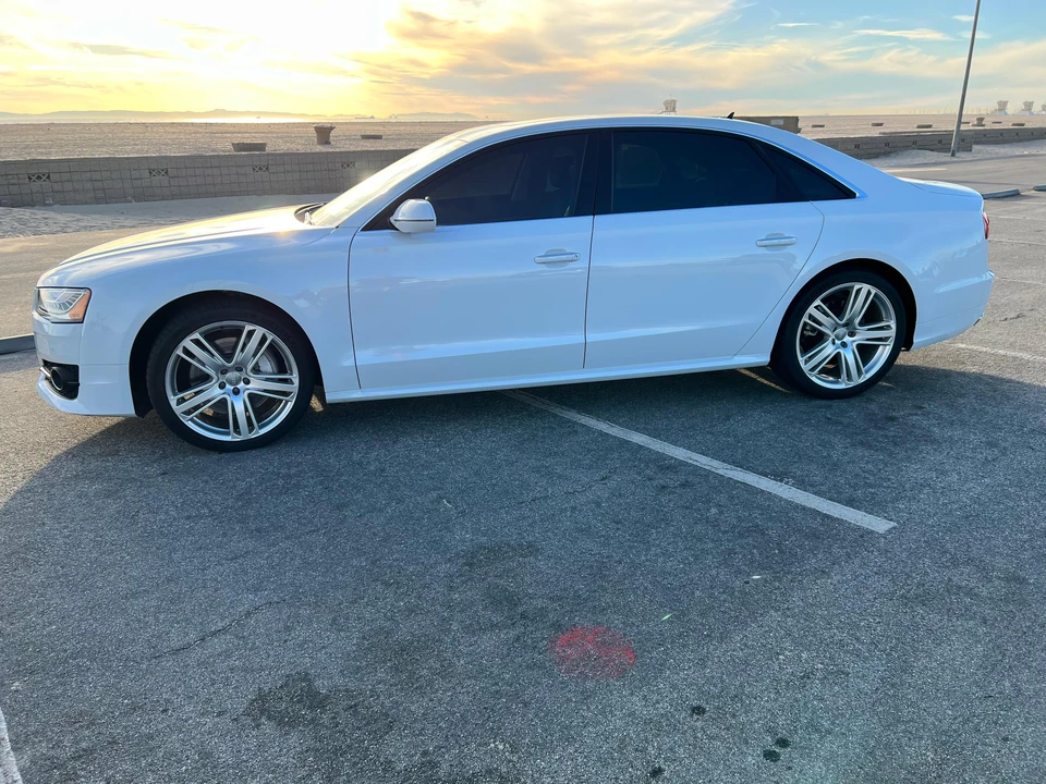 2016 Audi D4 A8 - Image 11 of 31