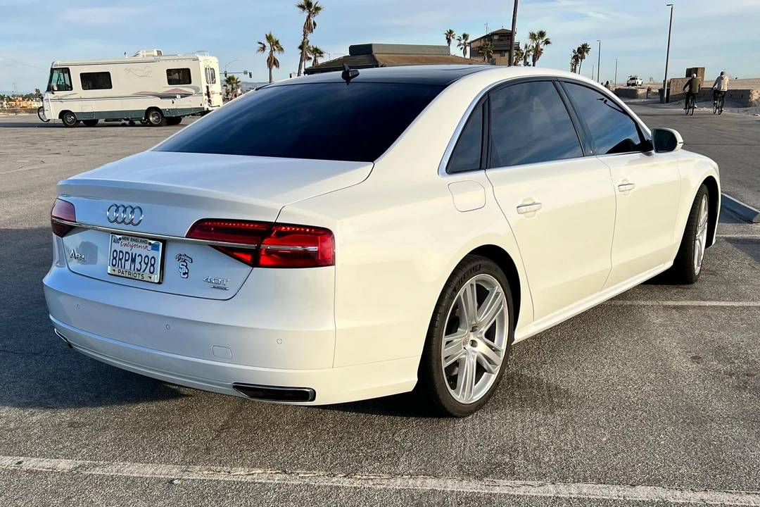 2016 Audi D4 A8 - Image 4 of 31