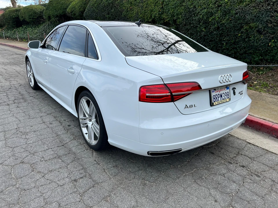 2016 Audi D4 A8 - Image 16 of 31