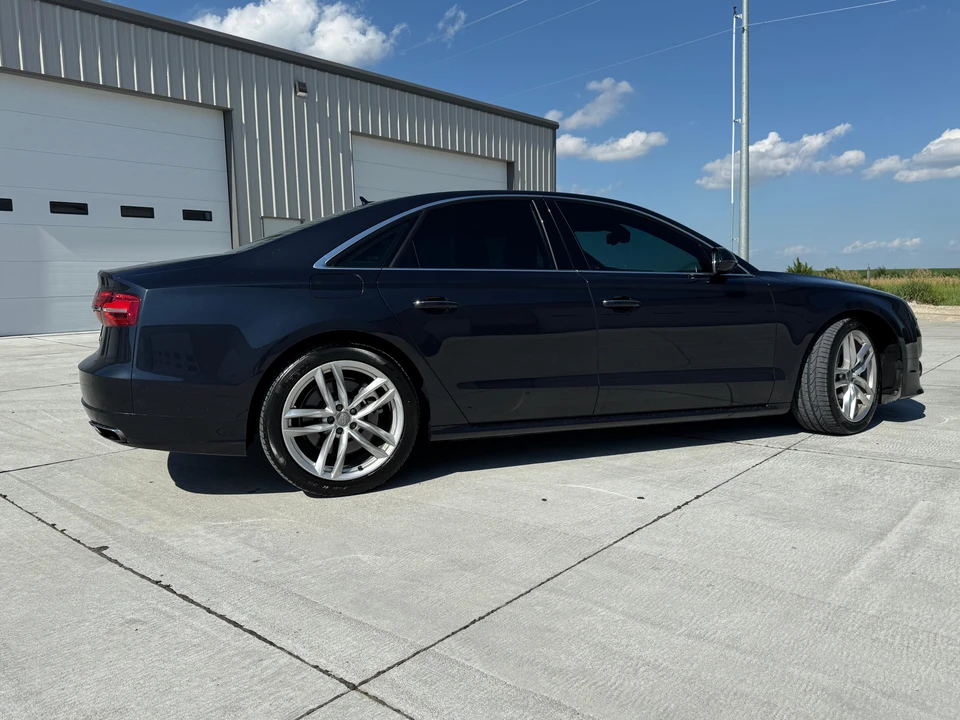 2016 Audi D4 A8 - Image 29 of 31