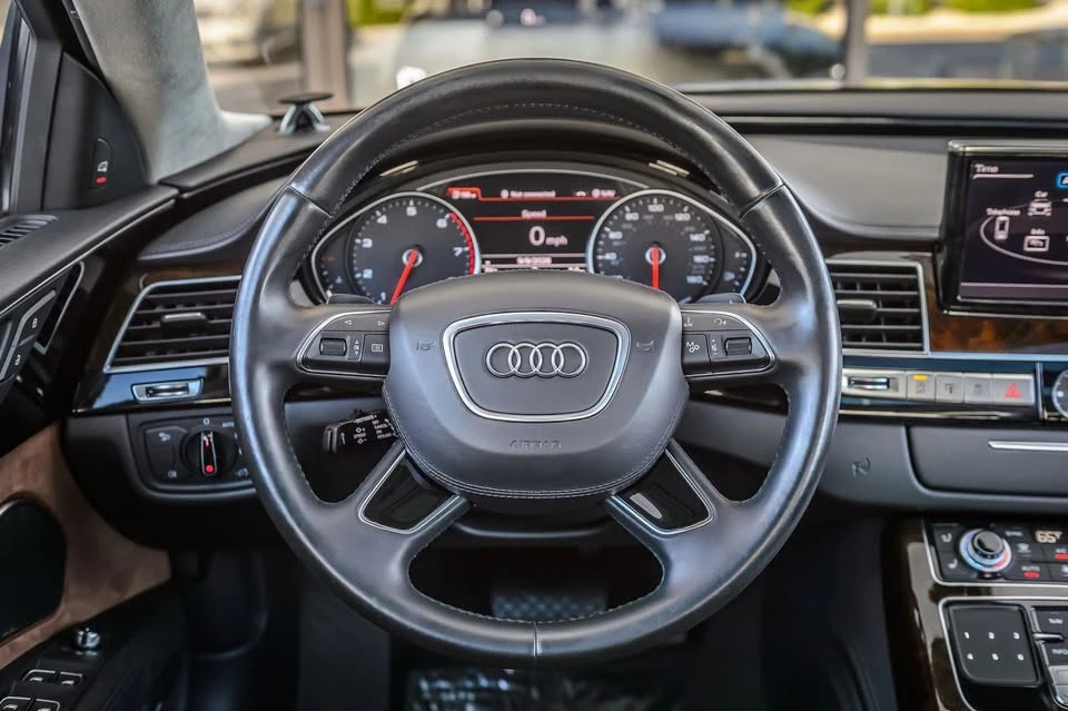 2016 Audi D4 A8 - Image 10 of 20