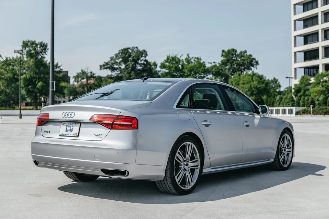 2016 Audi D4 A8 - Image 8 of 31