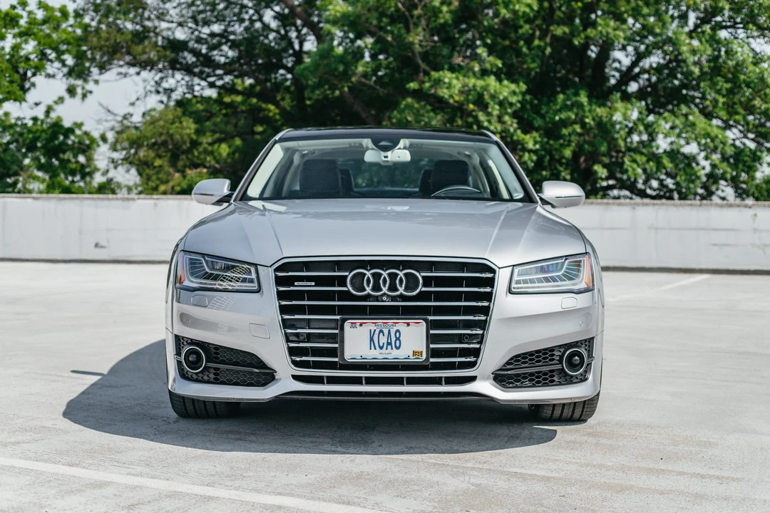 2016 Audi D4 A8 - Image 3 of 31