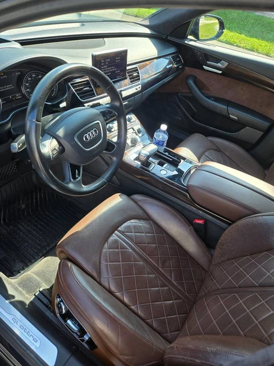2016 Audi D4 A8 - Image 9 of 16