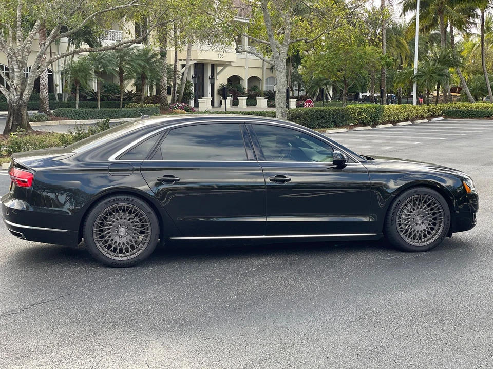 2016 Audi D4 A8 - Image 10 of 26