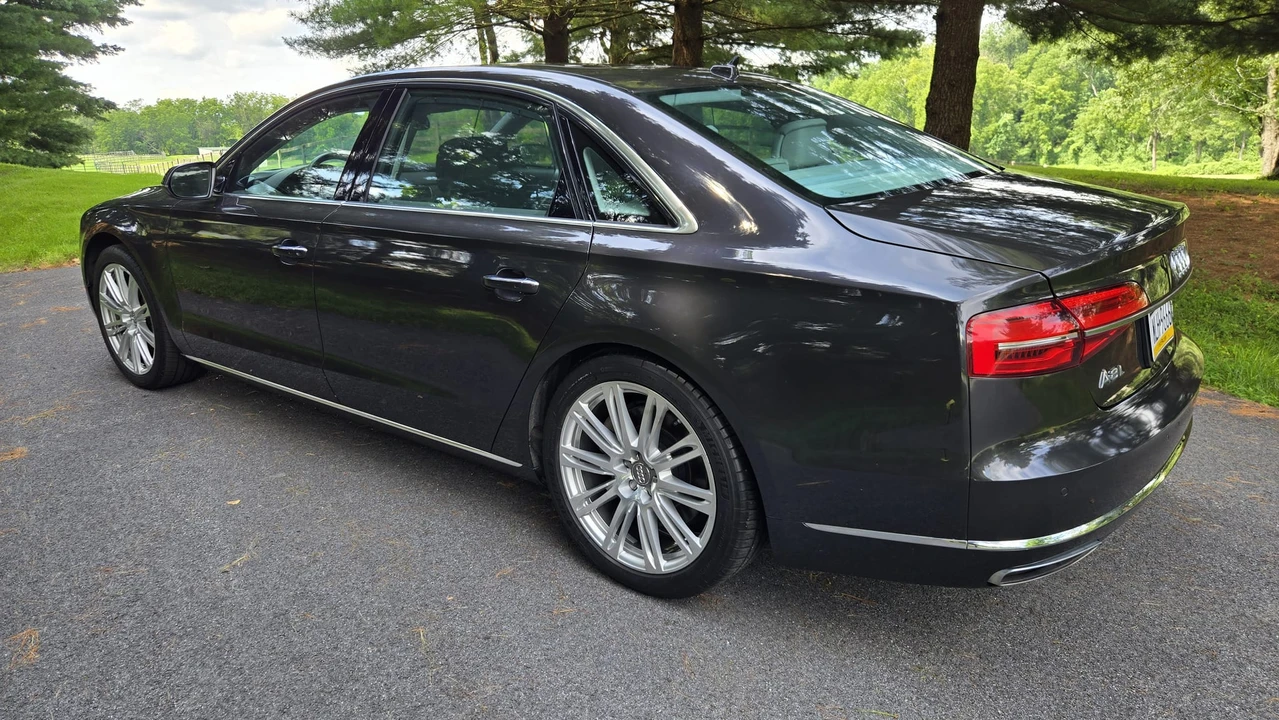 2016 Audi D4 A8 - Image 12 of 31