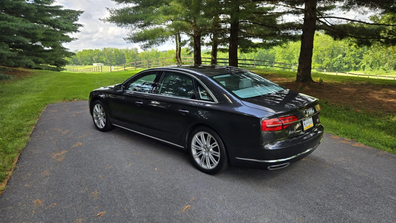 2016 Audi D4 A8 - Image 8 of 31