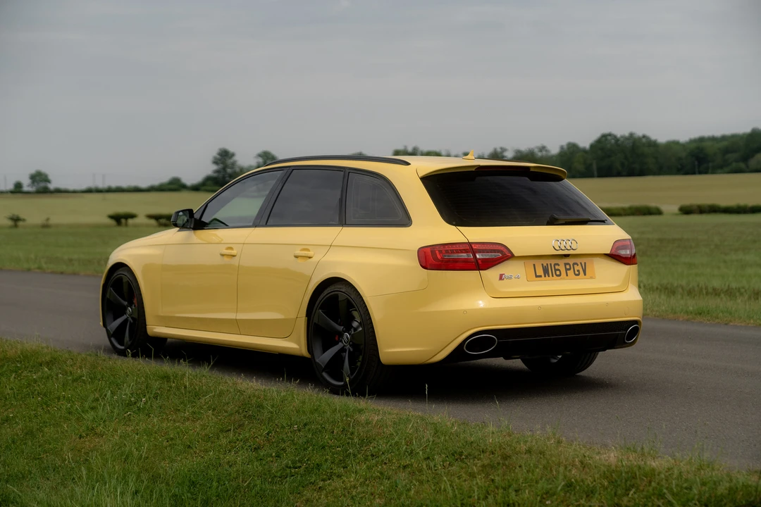 2016 Audi B8 RS4 - Image 7 of 31