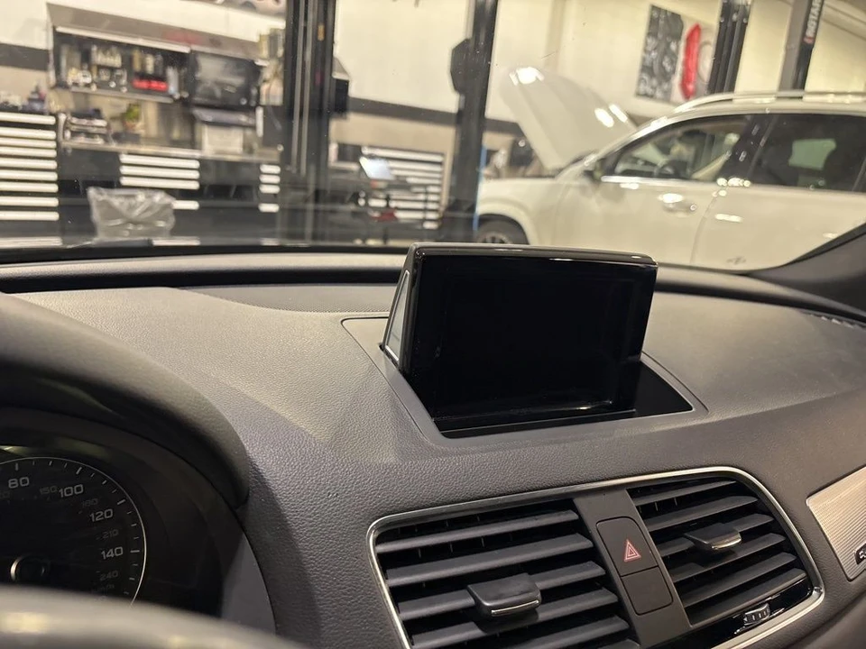 2016 Audi 8U Q3 - Image 10 of 12
