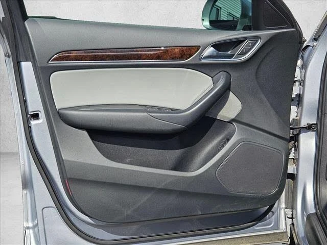 2016 Audi 8U Q3 - Image 10 of 19