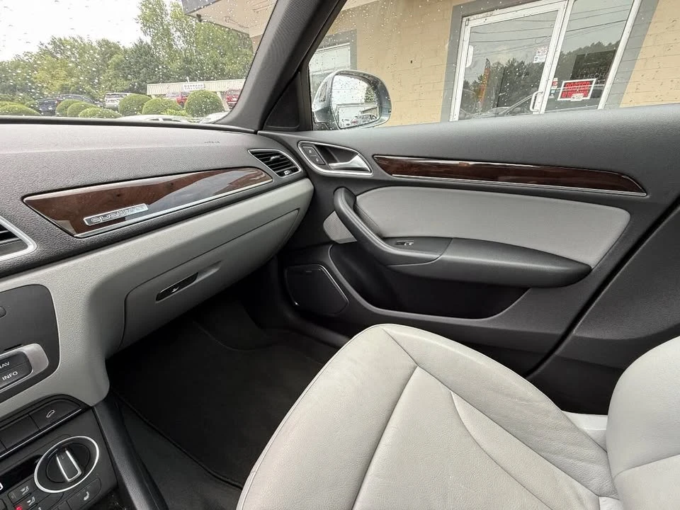 2016 Audi 8U Q3 - Image 16 of 17