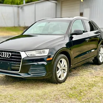 2016 Audi Q3 Premium Plus