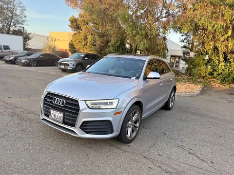 2016 Audi Q3 2.0T Quattro Prestige