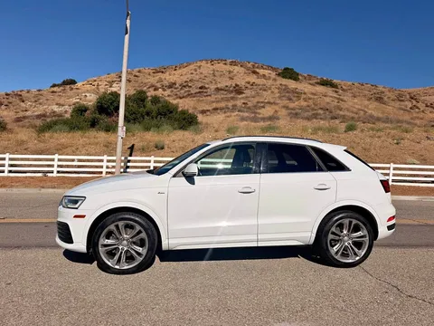 2016 Audi Q3 S line Prestige Sport Utility 4D